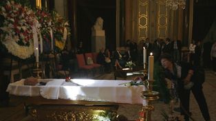 Los restos de Jos&eacute; Saramago son velados en Portugal