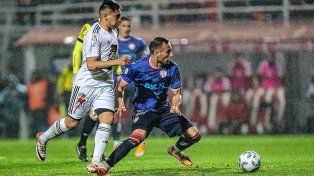 Corvalán, sincero en Unión: Hay que ser realistas sobre para qué estamos con nuestras armas