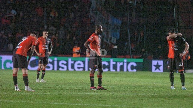 Colón completó su tercer torneo seguido pobre