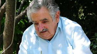 Mujica: Uruguay no va a ser un país de turismo de fumo libre de la marihuana