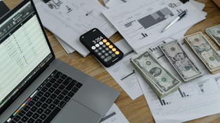 Empezó este jueves el nuevo esquema cambiario: el BCRA ajustará el dólar por inflación