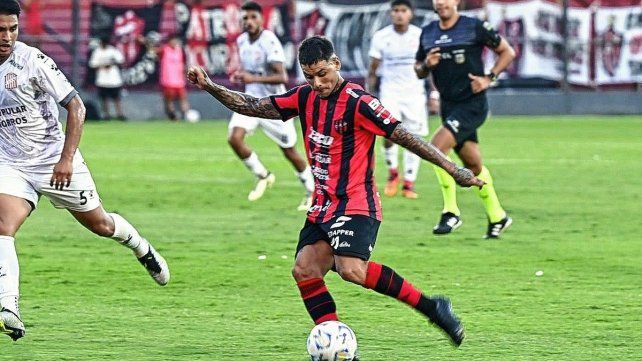 Patronato perdió 1-0 ante San Martín en el Grella.