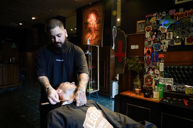 Boom de barberías: la crisis y los cambios culturales explican su multiplicación