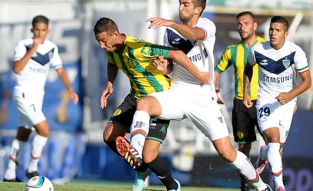 Vélez y Aldosivi definen el rival de Huracán en la Copa Argentina