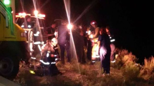 Una mujer murió y su bebé sufrió graves heridas al caer a un precipicio en San Luis