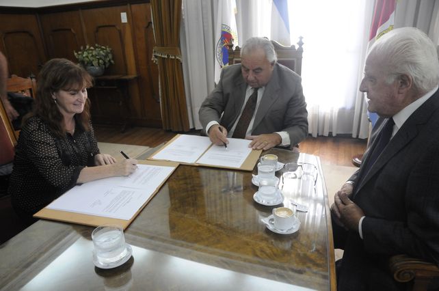 La Corte Suprema firmó un convenio con el  Ministerio de Salud