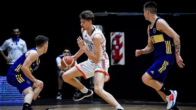 Tomás Chapero habló de la experiencia de contar con Laura Cors en el staff de Bahía Basket.