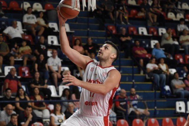 Unión dio el golpe en Santiago y volvió al triunfo ante Quimsa