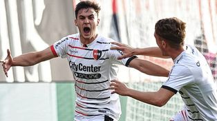 Newells visita a Blooming en busca de la clasificación en la Sudamericana