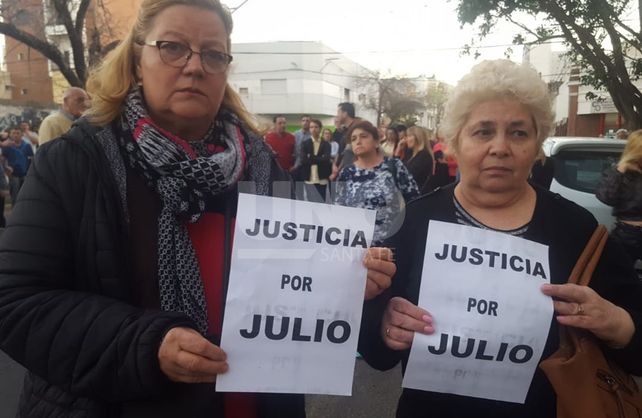 Marcha por Julio Cabal
