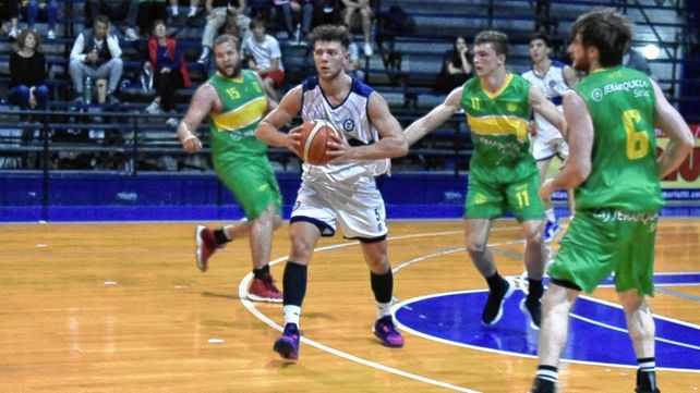 Gimnasia le ganó a Regatas y es uno de los dos líderes que tiene el Oficial 2022.&nbsp;