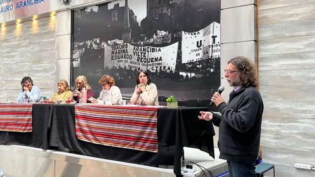 Encuesta de Ctera sobre más de 3.300 docentes expone problemas de salud por intensificación de jornada