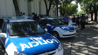 Es una decisión política muy clara tener más patrulleros y más personal policial en la calle
