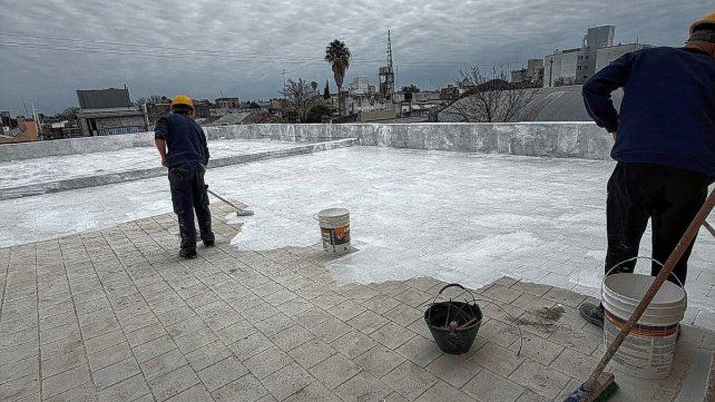 El Gobierno provincial destinó 60 mil millones de pesos en infraestructura escolar.