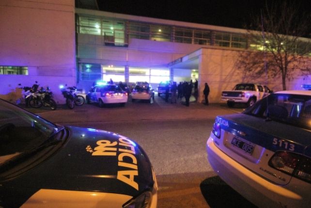 El personal del destacamento policial del Heca confirmó que el herido había escapado de la Alcaidía de Jefatura aprovechando una salida transitoria de prisión.