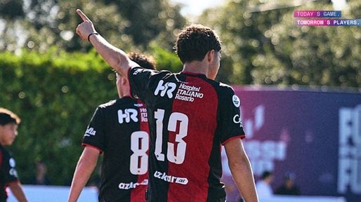 Newells venció a Independiente del Valle y enfrentará a otro europeo en la Messi Cup