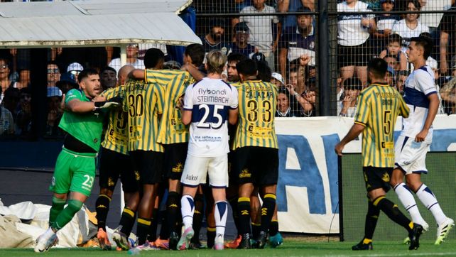 Se armó en el bosque platense. Después del gol de Aldosivi