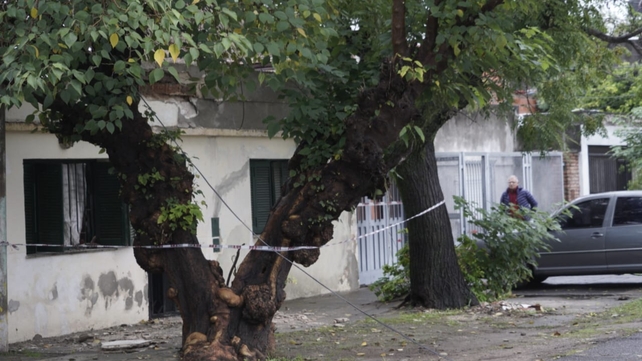 Derrumbe en zona sur: se cayó el techo de una casa en plena madrugada