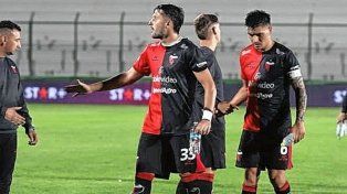 Colón cerró dos importantes amistosos más en Santa Fe