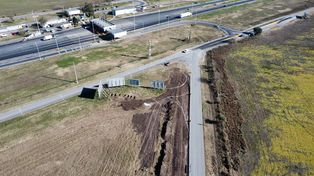 Esta obra demanda una millonaria inversión de recursos propios, que son erogados para beneficio de los ciudadanos otorgando mejor y más segura transitabilidad.