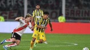 River y Rosario Central se enfrentan por el Trofeo de Campeones.