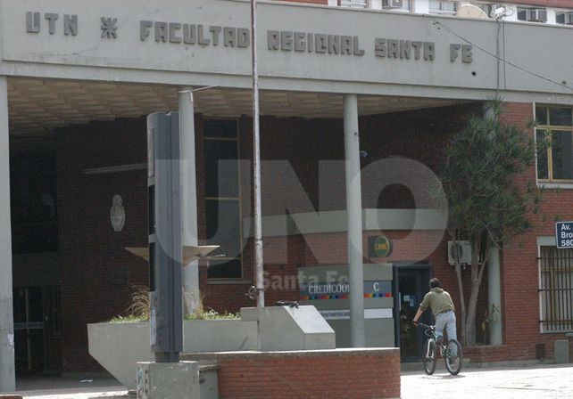 Investigan si usaron a ingenieros de la UTN Santa Fe para una estafa