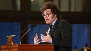 Dólar: Milei aseguró que las bandas cambiarias siguen hasta el final de su mandato