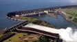 La represa Itaipú abrirá compuertas y se prevé un repunte del río Paraná