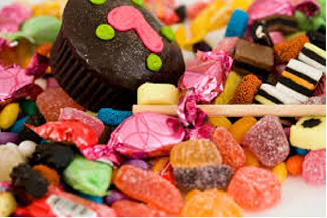 ¿Por qué nos cuesta tanto resistirnos a los dulces?