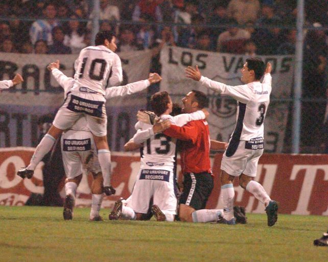 Renato Cesarini y Tiro Federal, de la Rosarina a primera división, dos historias de superación