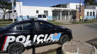 La escuela recibió custodia policial luego del incidente.