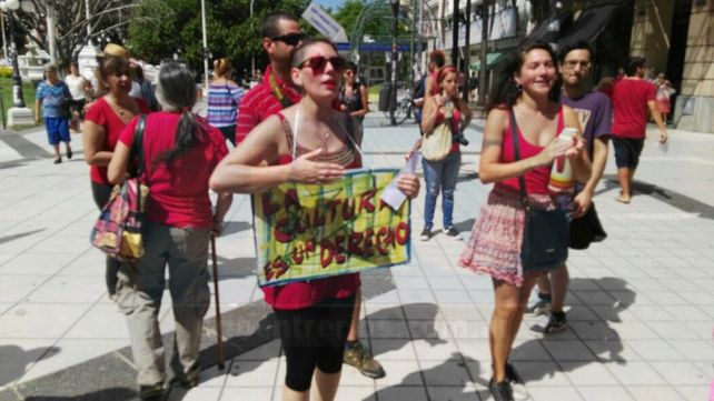 Contundente reclamo de la Asamblea por el Derecho a la Cultura de Paraná
