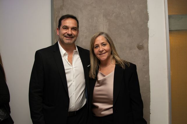 Martín Carestia y Cecilia Souza