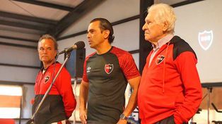 Griffa y los técnicos de inferiores de Newells donaron parte de su sueldo