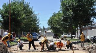 El Municipio realiza 35 cuadras de pavimento articulado en 10 barrios