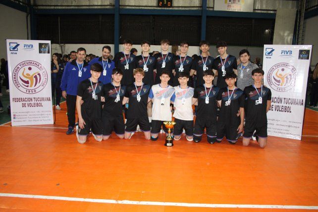 El equipo masculino Sub 16 de Santa Fe llegó a al final pero no pudo con Metropolitana.