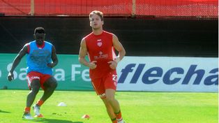 Primero vender para luego poder reforzarse