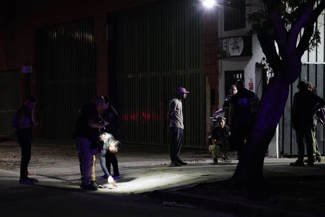 Crimen en la zona oeste: escaneo de iris, viajes a Buenos Aires y un herido con pedido de captura