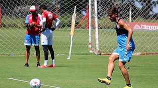 Para Juan Azconzábal, ¿equipo que gana no se toca?