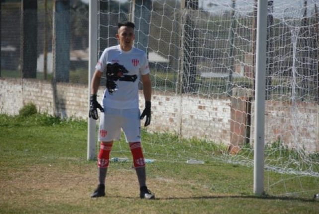 Gastón Sturtz, entre los timbales y el arco