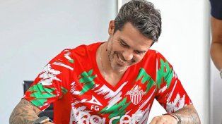 Fernando Gago dejó de ser el DT de Necaxa.