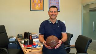 La otra vida de un exarquero de Newells: Es más difícil ser dirigente que arquero