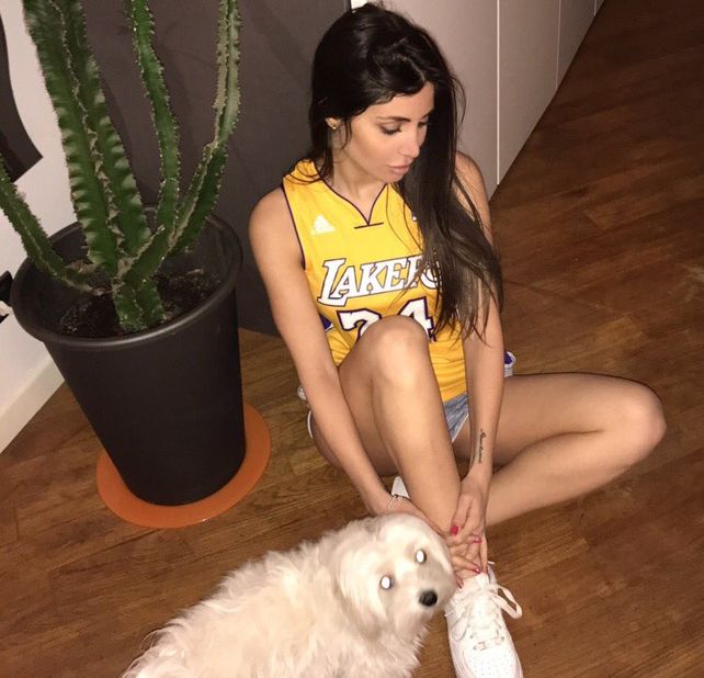 Las fotos de la increíble modelo italiana que rompió el corazón de Giovanni Simeone