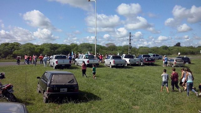 Cortaron ruta 12 para exigir mejoras en el camino que une Curtiembre y Cerrito