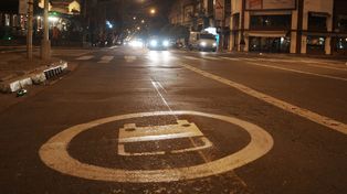 Décima noche sin servicio de transporte urbano en la ciudad