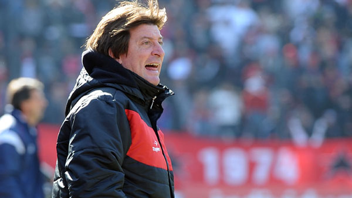 Alfredo Berti será el reemplazante de Martino en Newells