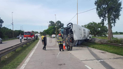Evoluciona la mujer accidentada en Circunvalación
