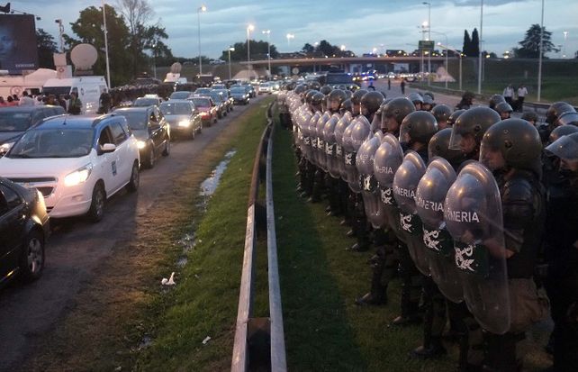 La ministra Bullrich dijo que los manifestantes “se fueron tranquilos porque entendieron que la circulación de la gente es importante”.