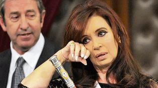 Cristina: Si decía lo del bastón, salía con un caldero de bruja