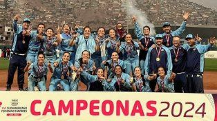 El festejo del equipo orientado por Gonzalo Zapata.